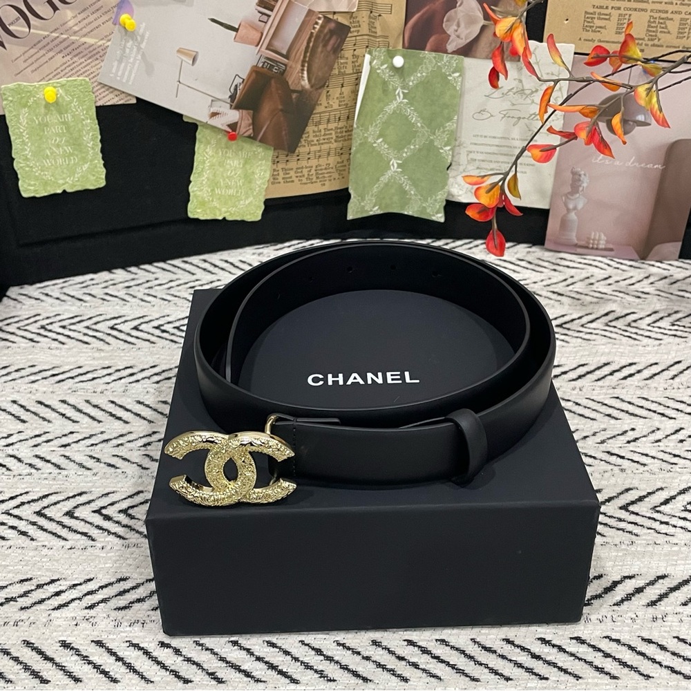 Chanel Women's Black Belt